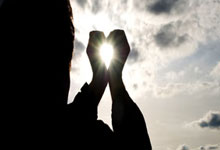 国安队员助攻热骑士队创下进球记录